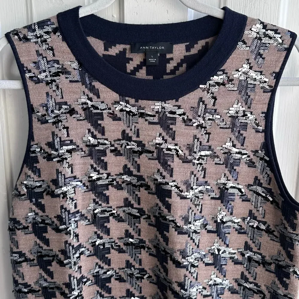 Ann Taylor Sequin Houndstooth Sweater Vest | Blush & Navy | Size L